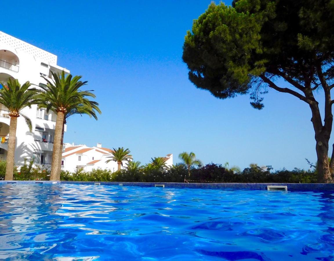 Modern Apartment Stunning Sea Views And Pool Nerja Εξωτερικό φωτογραφία