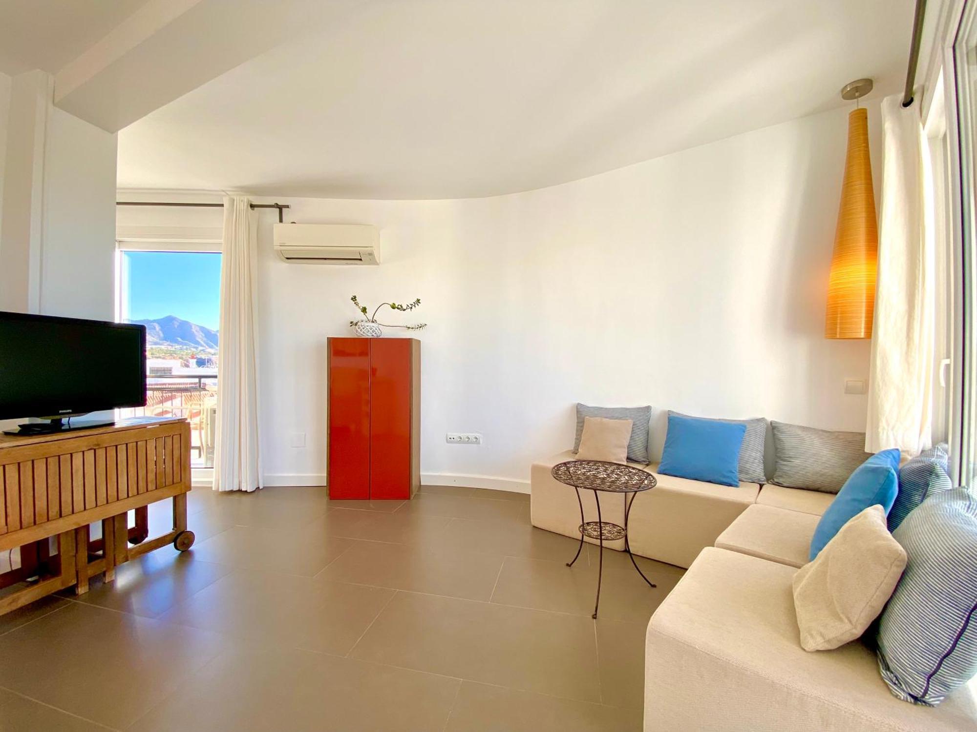 Modern Apartment Stunning Sea Views And Pool Nerja Εξωτερικό φωτογραφία